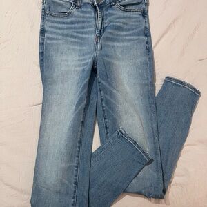 American Eagle Women's Light Wash Stretch Skinny Jeans - Light Blue